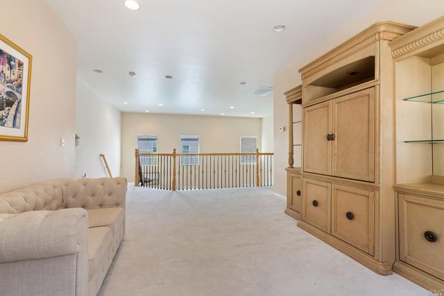 7024 Alder Creek Rd, Vallejo, CA 94591