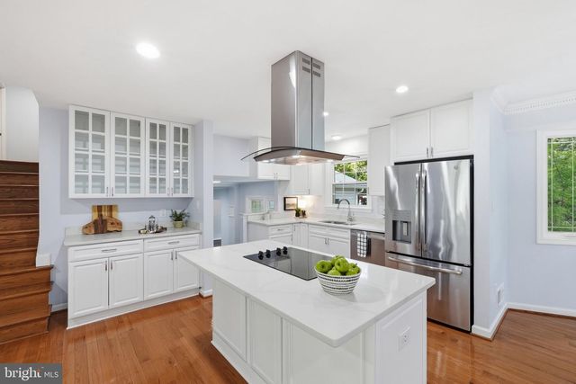 3803 TALL OAK CT, Annandale, VA 22003