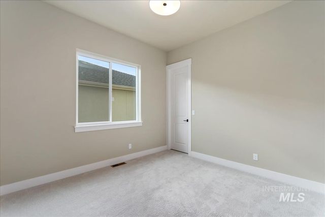 10887 W Lahinch Ln, Kuna, ID 83634