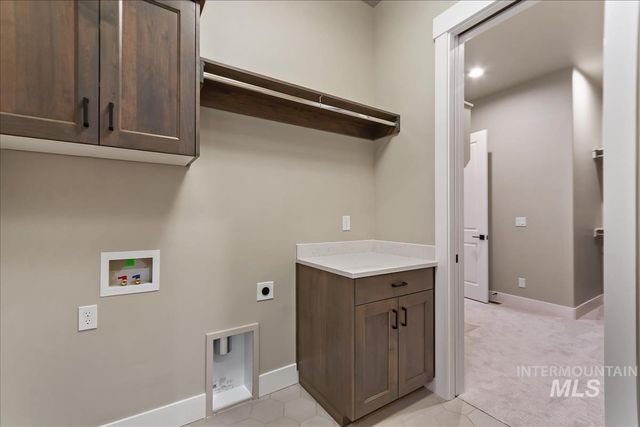 10887 W Lahinch Ln, Kuna, ID 83634