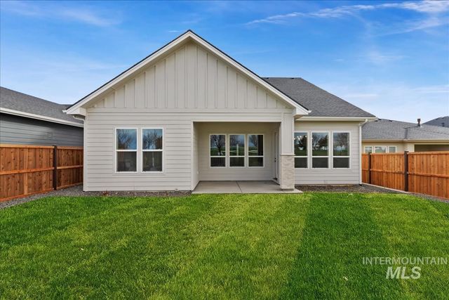 10887 W Lahinch Ln, Kuna, ID 83634