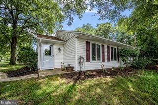 3202 LUDHAM DR #195-B, Silver Spring, MD 20906