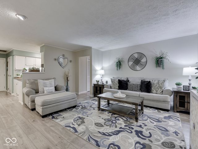 224 N Peterman Road, Greenwood, IN 46142