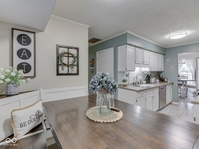 224 N Peterman Road, Greenwood, IN 46142