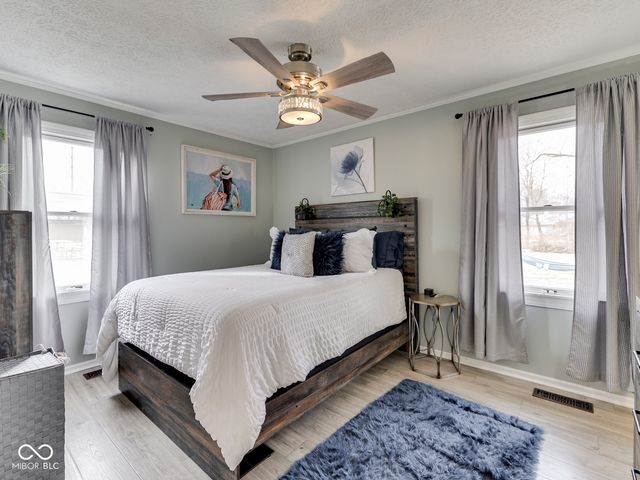 224 N Peterman Road, Greenwood, IN 46142