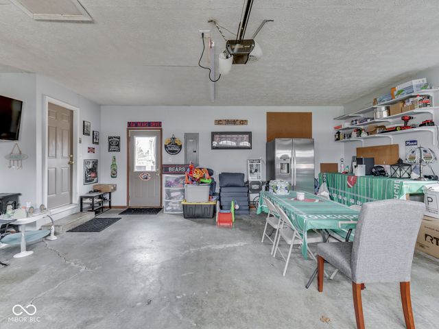224 N Peterman Road, Greenwood, IN 46142