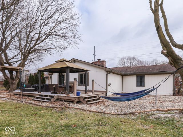 224 N Peterman Road, Greenwood, IN 46142