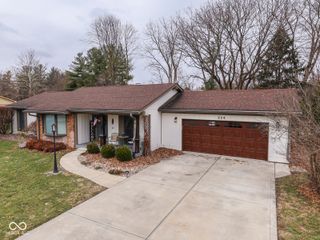 224 N Peterman Road, Greenwood, IN 46142