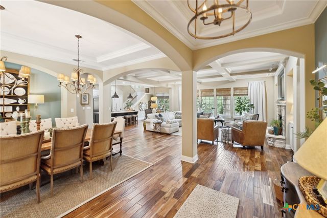3100 Summit Ridge Drive, San Marcos, TX 78666