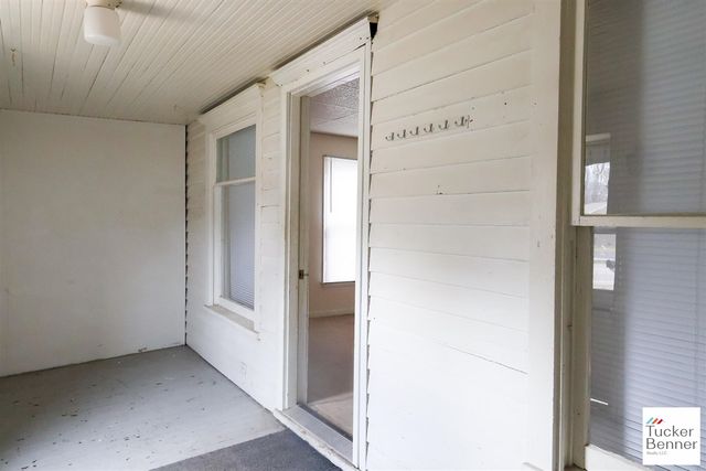 293 N 3rd Avenue, Fruitport, MI 49415