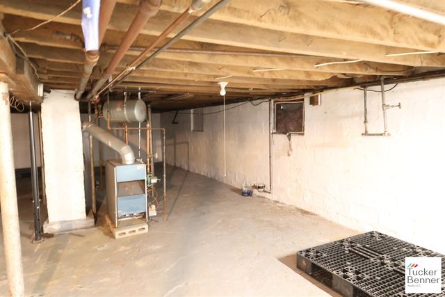 293 N 3rd Avenue, Fruitport, MI 49415