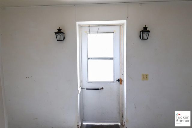 293 N 3rd Avenue, Fruitport, MI 49415