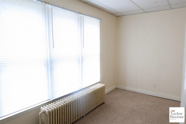 293 N 3rd Avenue, Fruitport, MI 49415