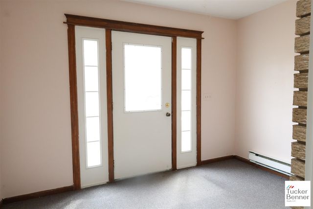 293 N 3rd Avenue, Fruitport, MI 49415