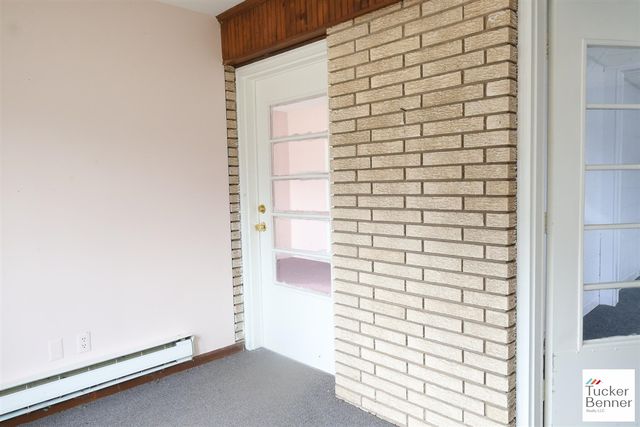 293 N 3rd Avenue, Fruitport, MI 49415