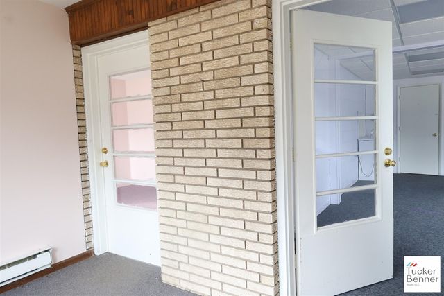 293 N 3rd Avenue, Fruitport, MI 49415