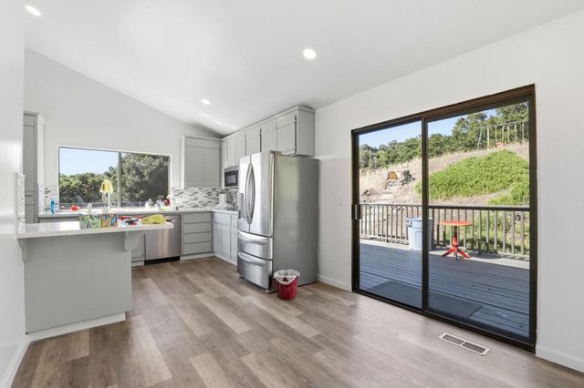 16620 Rustling Oak Lane, Morgan Hill, CA 95037
