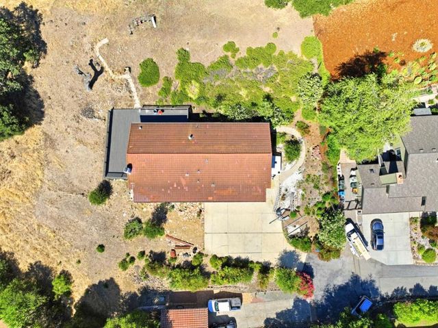 16620 Rustling Oak Lane, Morgan Hill, CA 95037