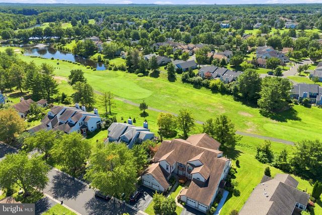8 ROTHWELL DR, Monroe Township, NJ 08831