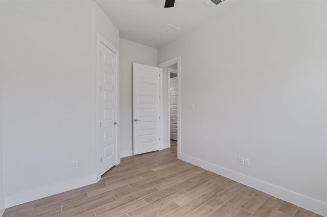 101 Broken Oak DR, Liberty Hill, TX 78642