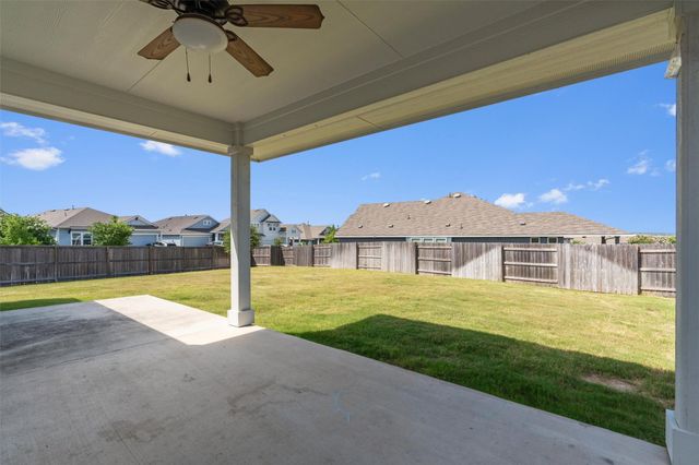 101 Broken Oak DR, Liberty Hill, TX 78642