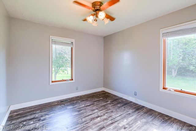 5495 E Coldwater Road, Flint, MI 48506