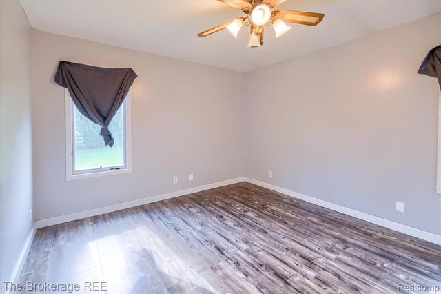 5495 E Coldwater Road, Flint, MI 48506