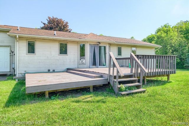 5495 E Coldwater Road, Flint, MI 48506