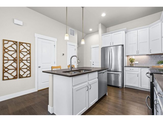 6886 Autumn Leaf Dr, Timnath, CO 80547