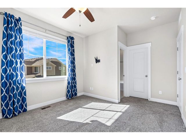 6886 Autumn Leaf Dr, Timnath, CO 80547