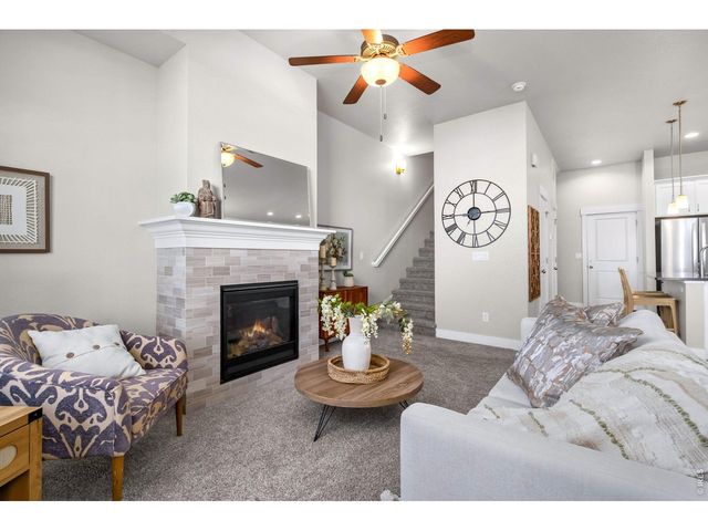 6886 Autumn Leaf Dr, Timnath, CO 80547