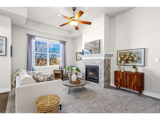 6886 Autumn Leaf Dr, Timnath, CO 80547