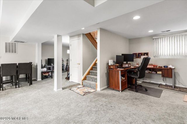 17 West Avenue, Old Bridge, NJ 08857