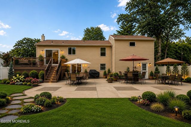 17 West Avenue, Old Bridge, NJ 08857
