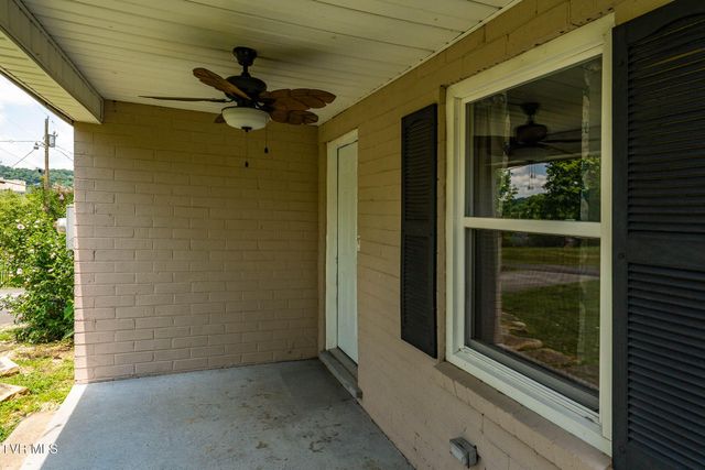 2904 Dorothy Street, Johnson City, TN 37604