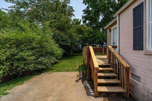 2904 Dorothy Street, Johnson City, TN 37604