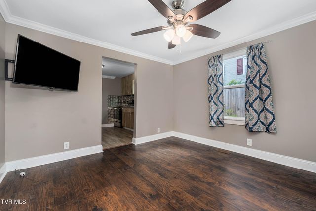 2904 Dorothy Street, Johnson City, TN 37604