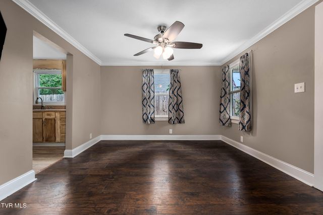 2904 Dorothy Street, Johnson City, TN 37604