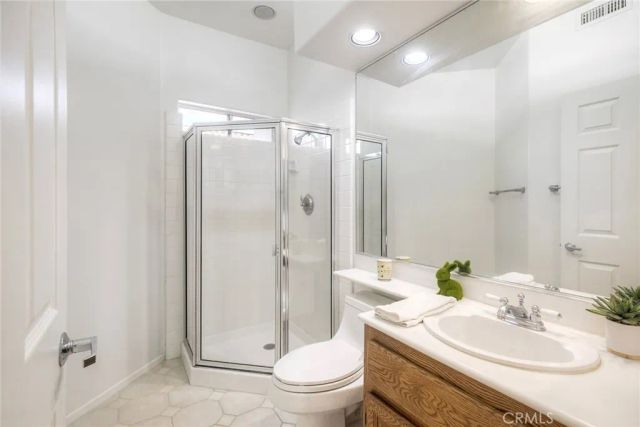 4993 Lamia Way, Oceanside, CA 92056