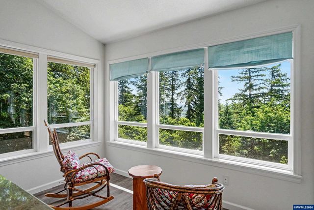 920 NW Carpathian Dr, Corvallis, OR 97330