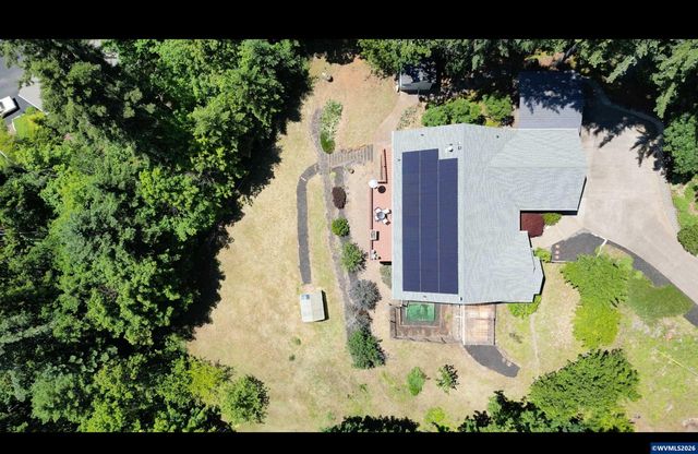 920 NW Carpathian Dr, Corvallis, OR 97330