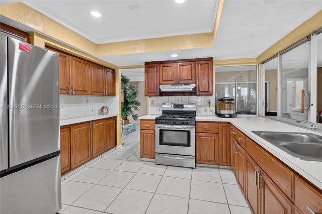 8508 Long Acre Drive, Miramar, FL 33025