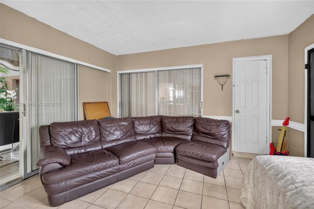 8508 Long Acre Drive, Miramar, FL 33025