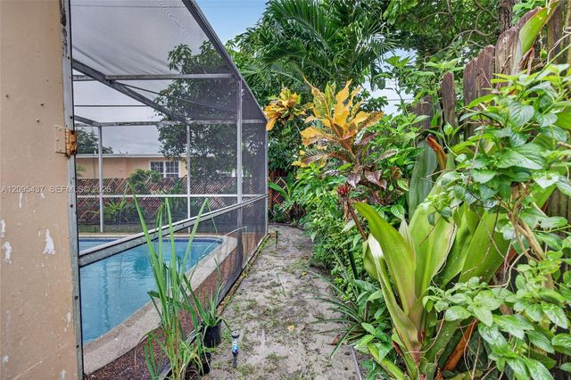 8508 Long Acre Drive, Miramar, FL 33025
