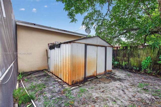 8508 Long Acre Drive, Miramar, FL 33025
