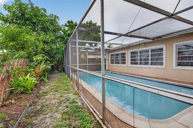 8508 Long Acre Drive, Miramar, FL 33025