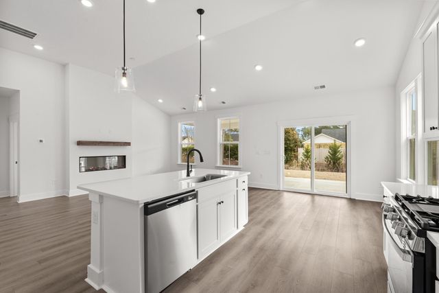 752 Sun Colony Blvd., Longs, SC 29568