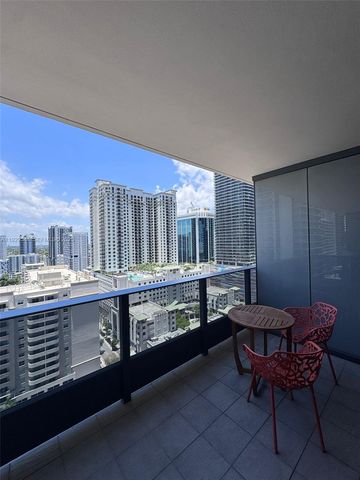 1000 Brickell Plz 2011, Miami, FL 33131