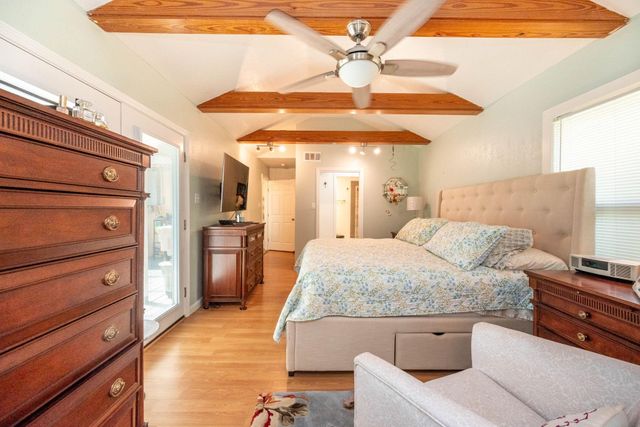 104 Bonita Avenue, Galveston, TX 77550