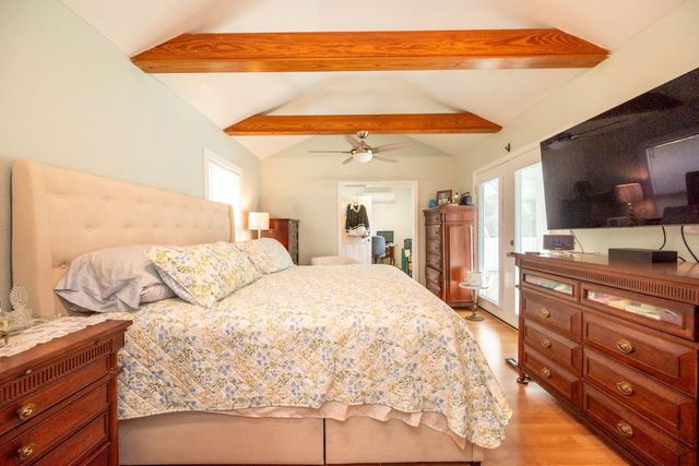 104 Bonita Avenue, Galveston, TX 77550